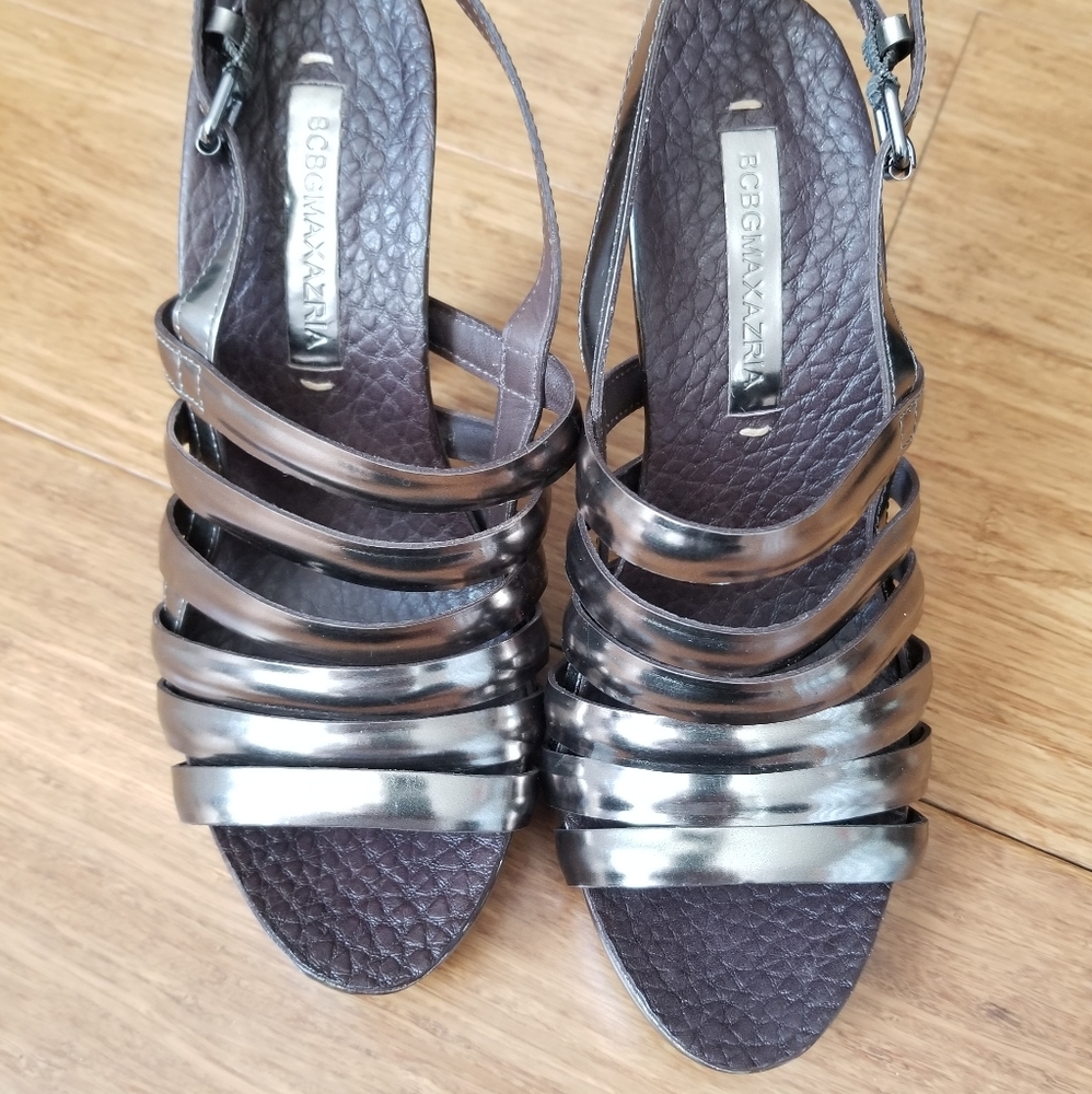 BCBG MaxAzria - Picture 2 of 5